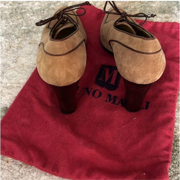 BRUNO MAGLI | brown suede heels 8.5 - Picture 5 of 11